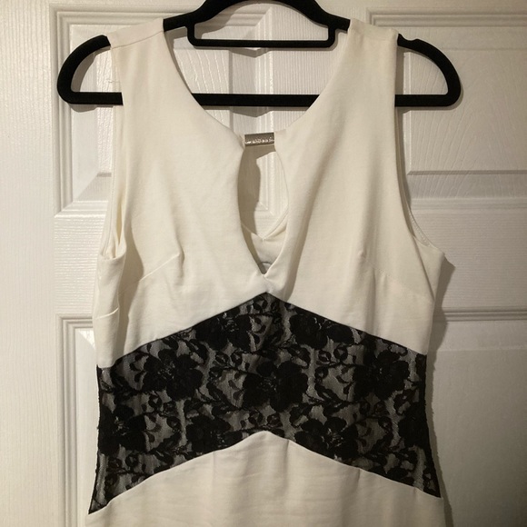 Off white and black Bebe dress - Picture 2 of 7